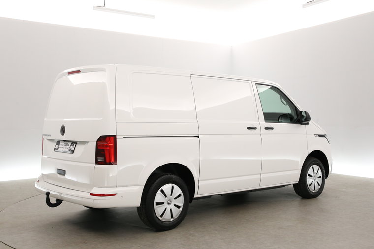 Vehicle Image 28