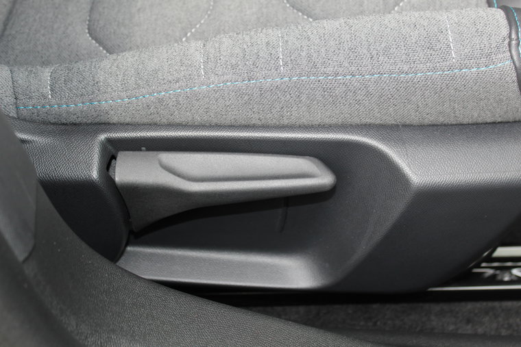 Vehicle Image 40