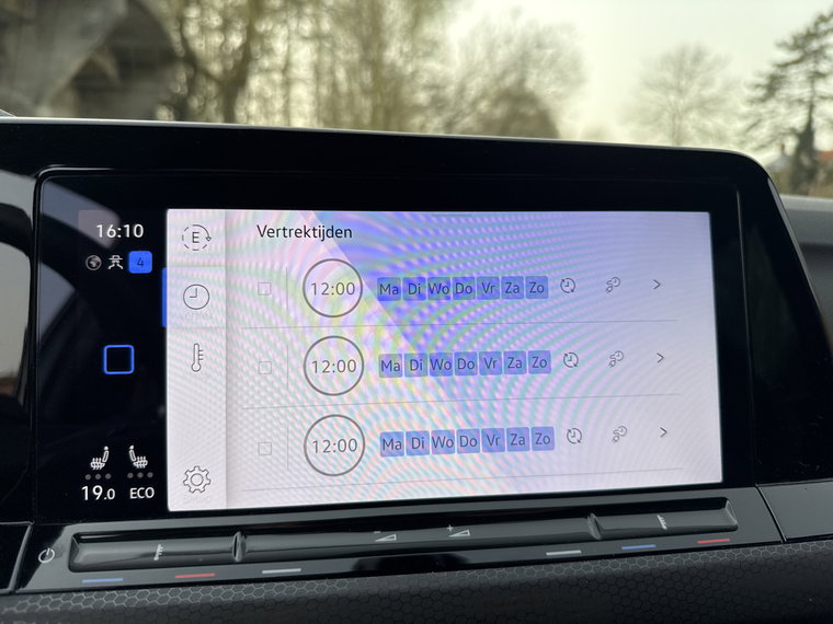 Vehicle Image 39