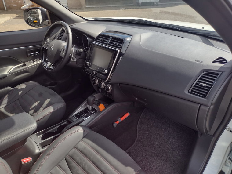 Vehicle Image 20