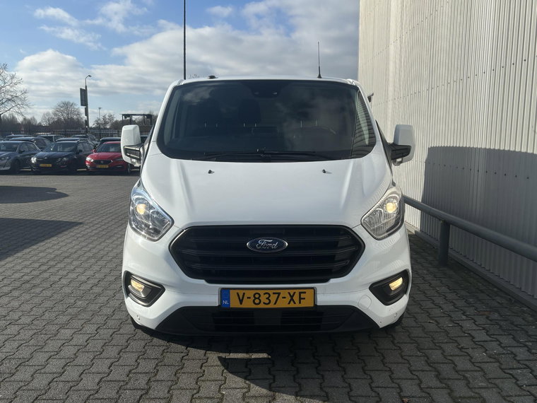 Vehicle Image 24