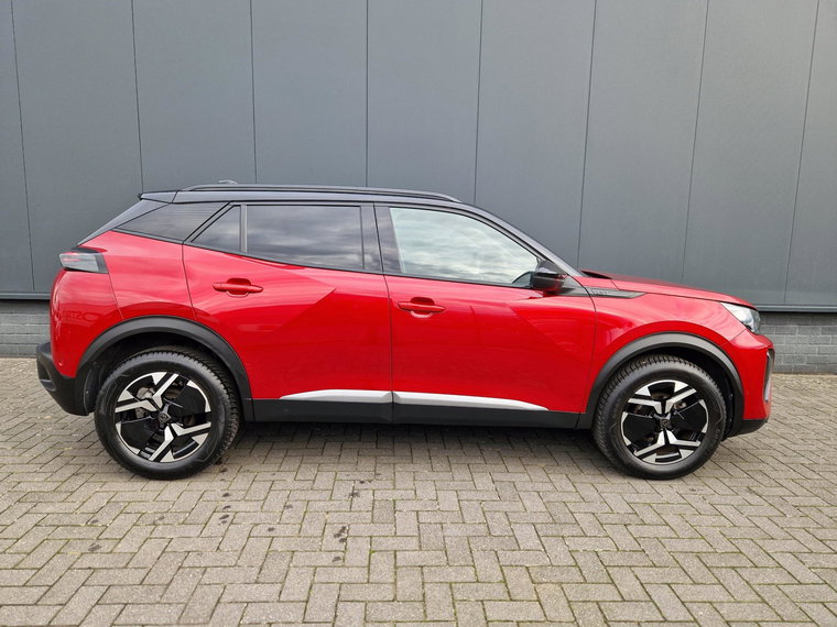 Vehicle Image 32