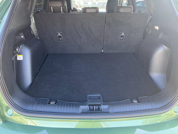 Vehicle Image 18