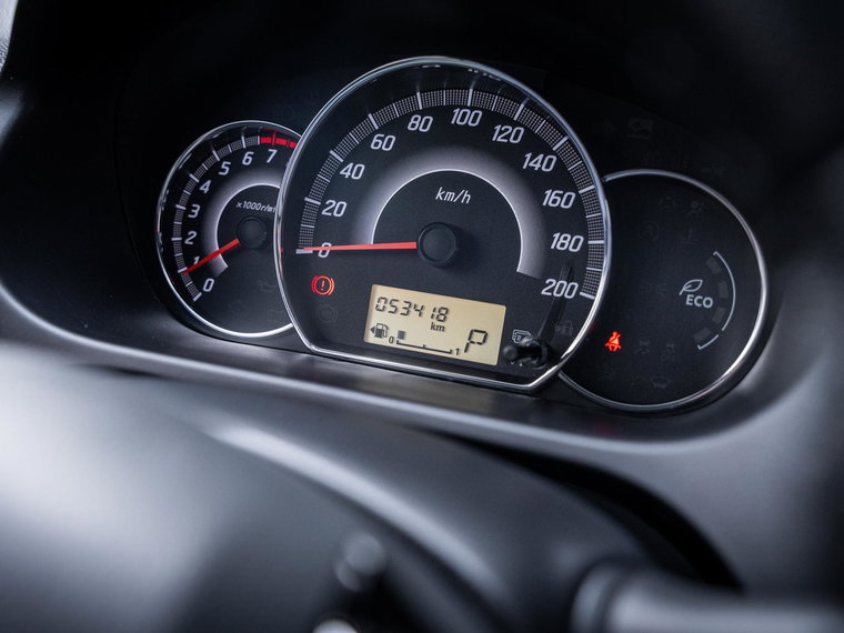 Vehicle Image 13