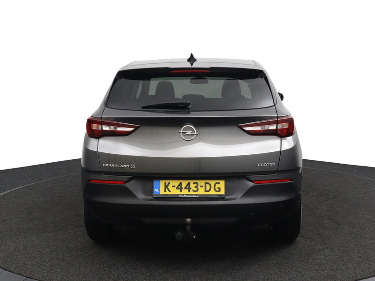 Vehicle Image 43