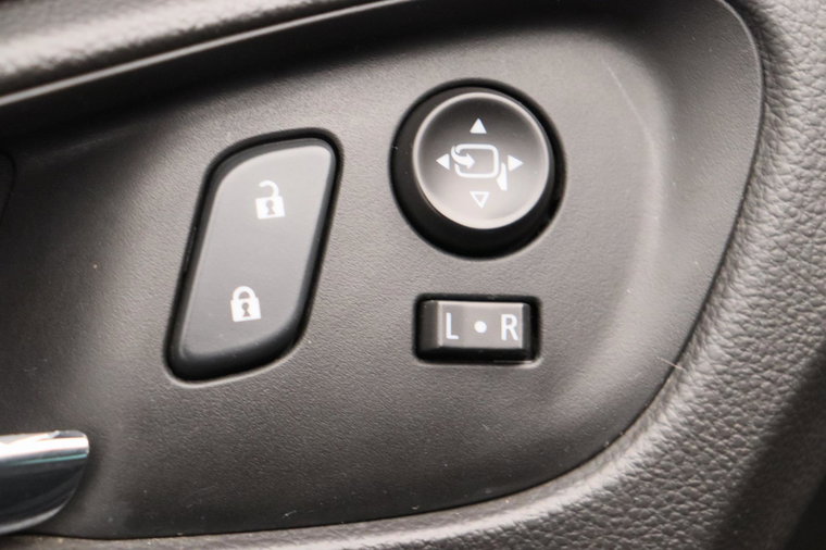 Vehicle Image 37