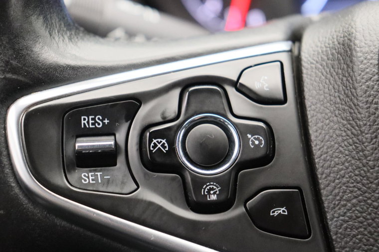 Vehicle Image 40