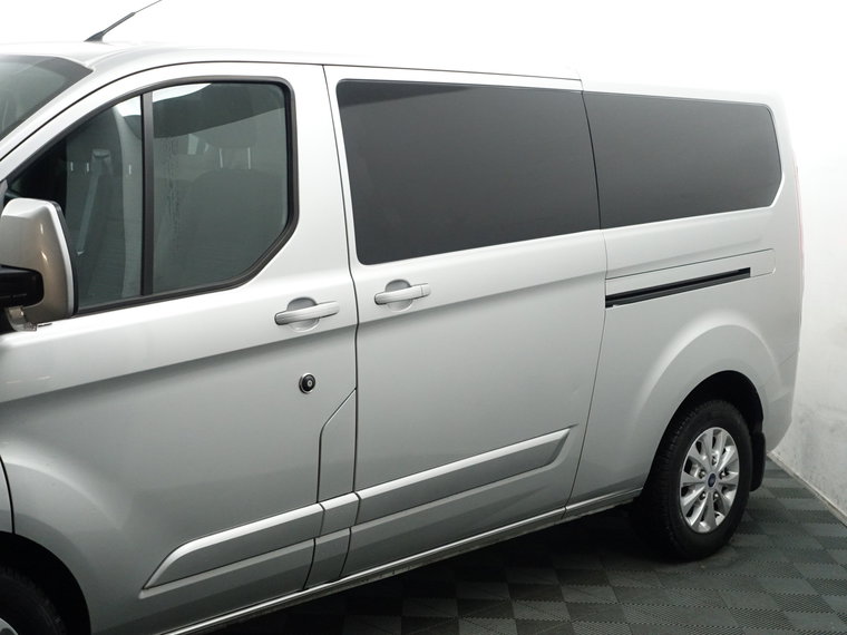 Vehicle Image 30
