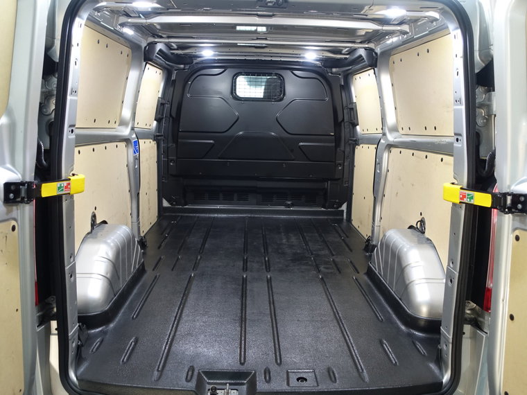 Vehicle Image 33