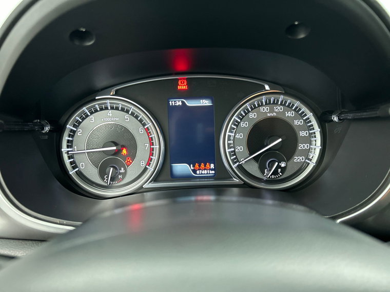 Vehicle Image 19