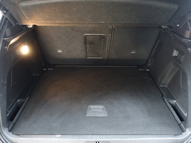 Vehicle Image 37