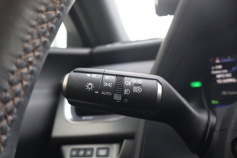 Vehicle Image 23
