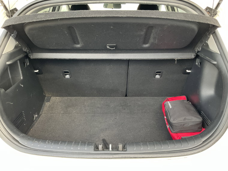Vehicle Image 24
