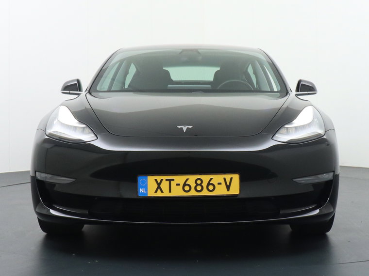 Vehicle Image 40