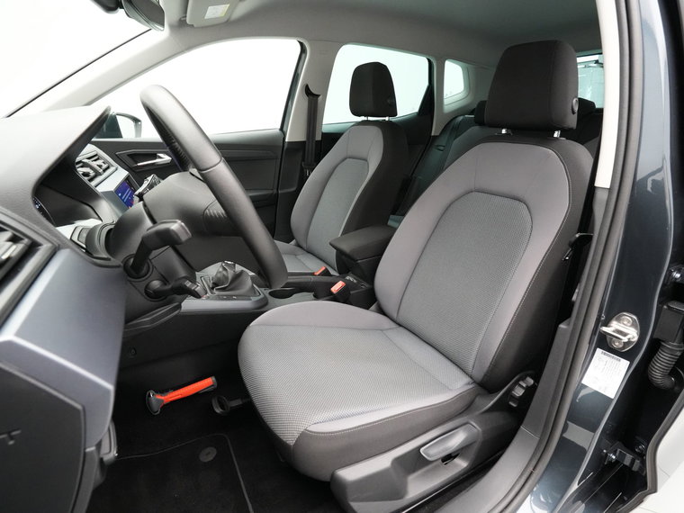 Vehicle Image 12