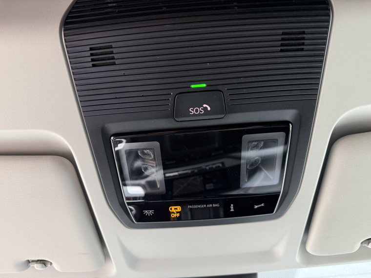 Vehicle Image 38