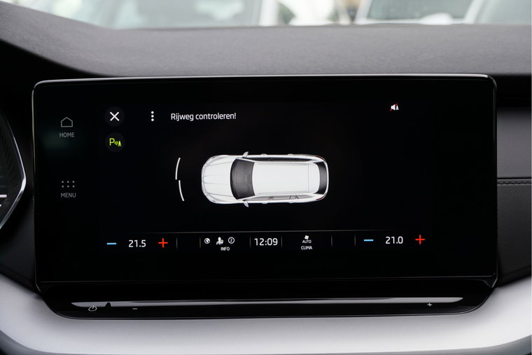 Vehicle Image 27