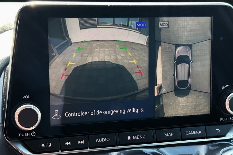 Vehicle Image 18