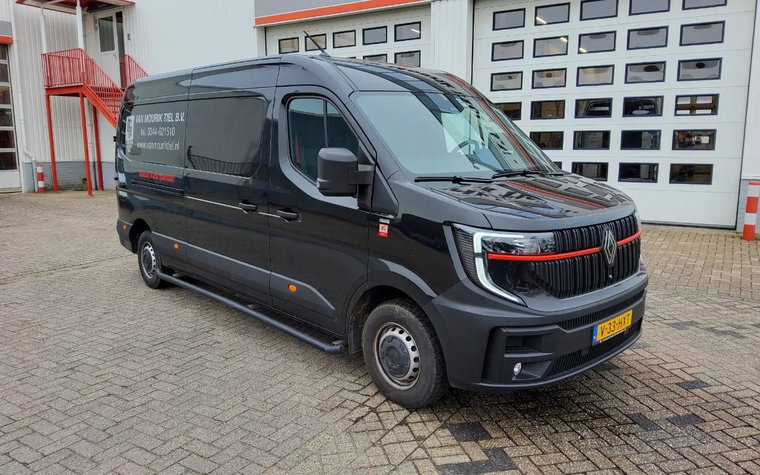 Vehicle Image 28