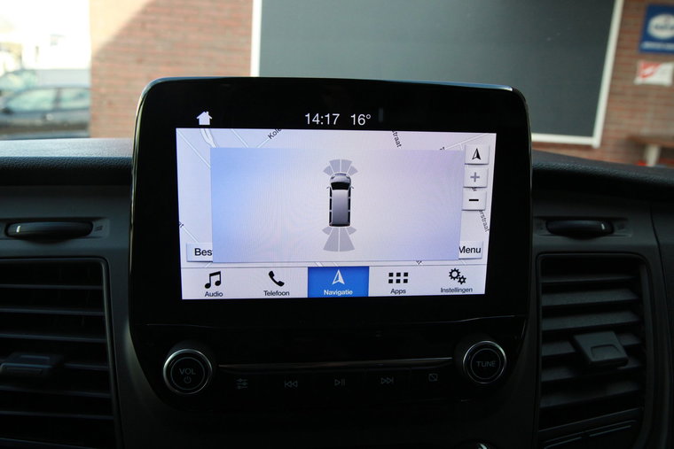 Vehicle Image 15