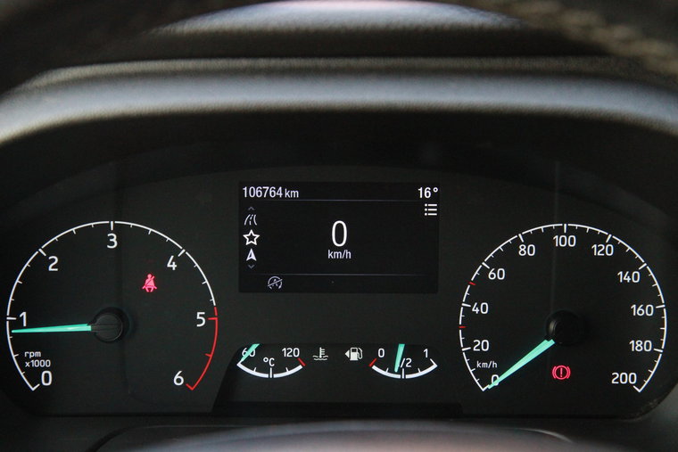 Vehicle Image 17