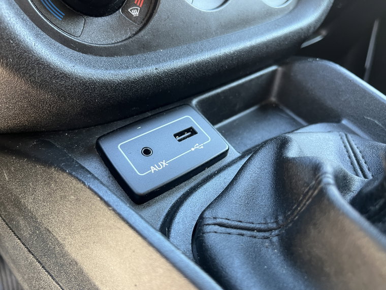 Vehicle Image 31