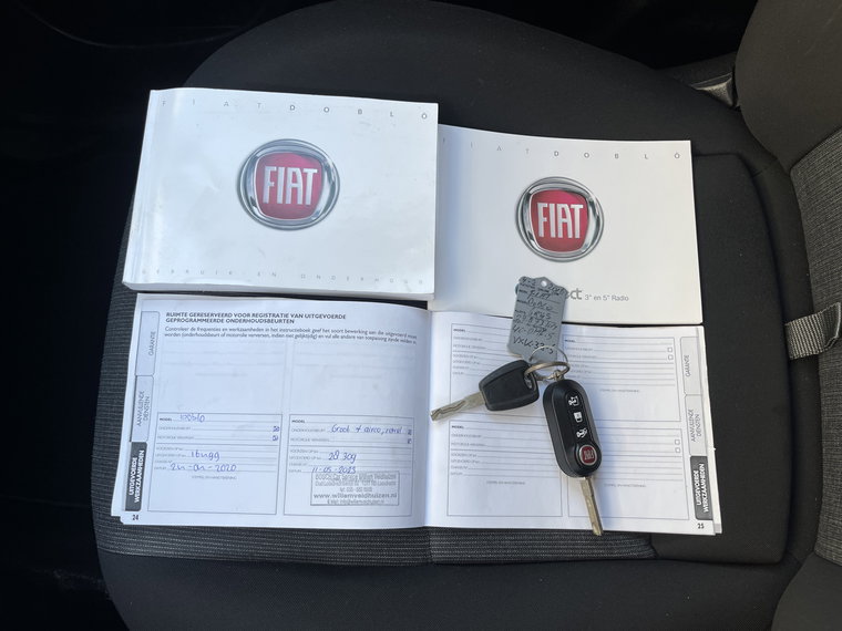 Vehicle Image 40