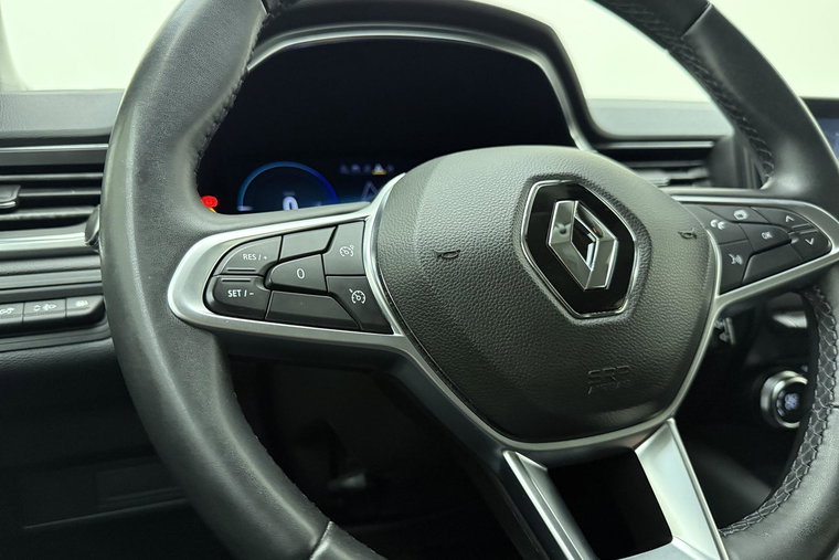 Vehicle Image 24