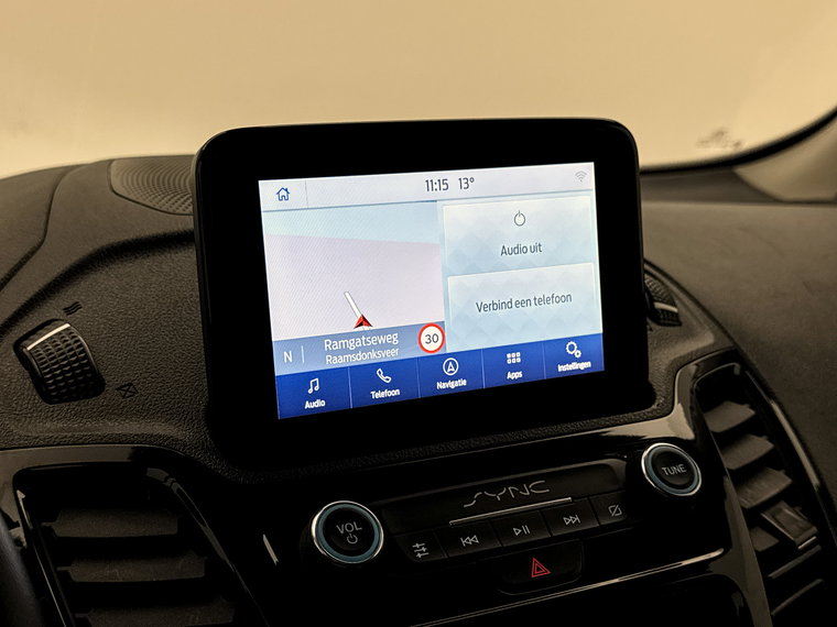 Vehicle Image 11