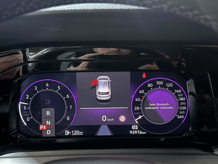 Vehicle Image 37