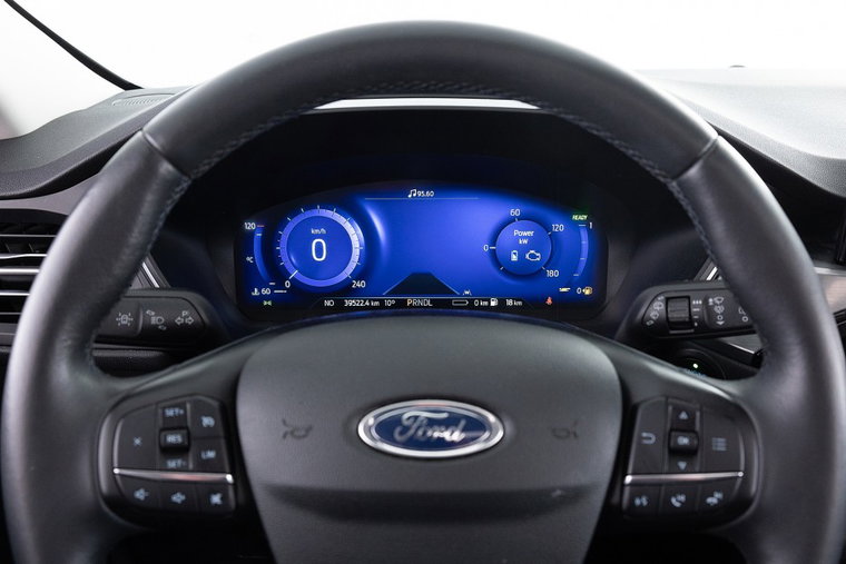 Vehicle Image 30