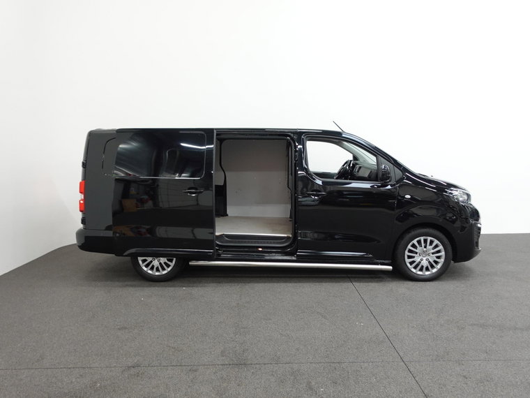 Vehicle Image 38
