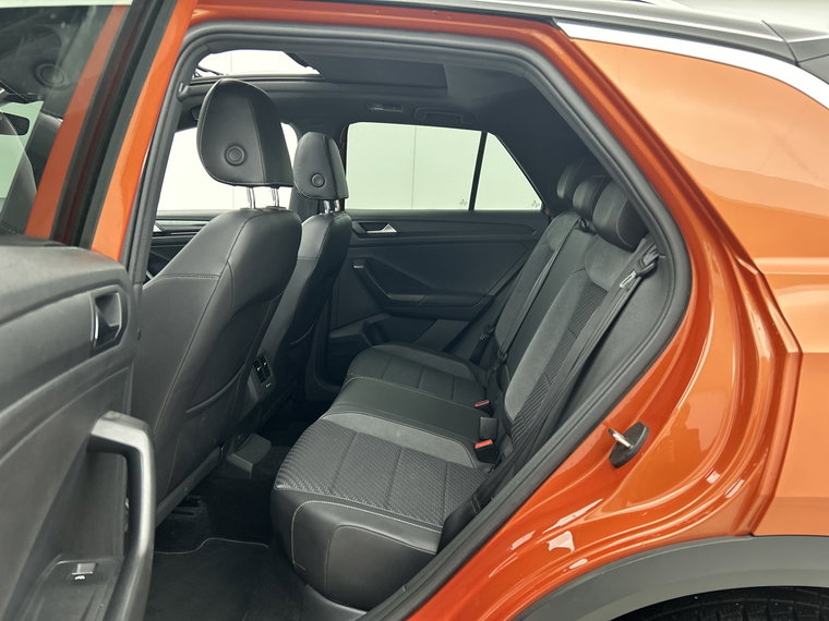 Vehicle Image 28