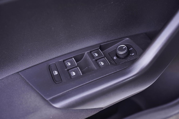 Vehicle Image 50