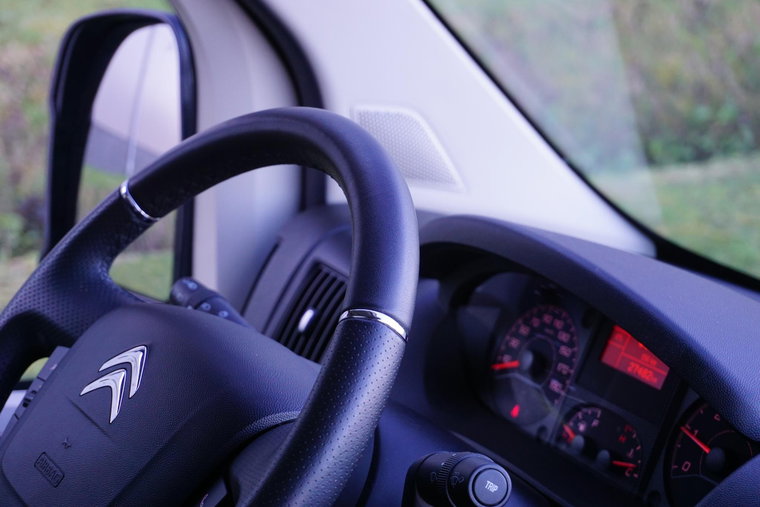 Vehicle Image 23