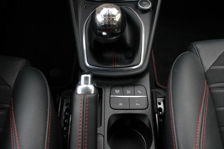 Vehicle Image 35