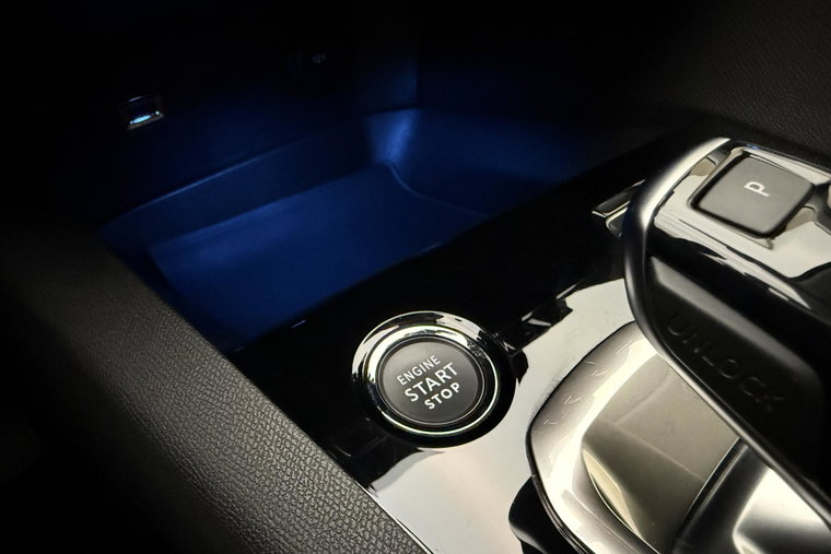 Vehicle Image 36