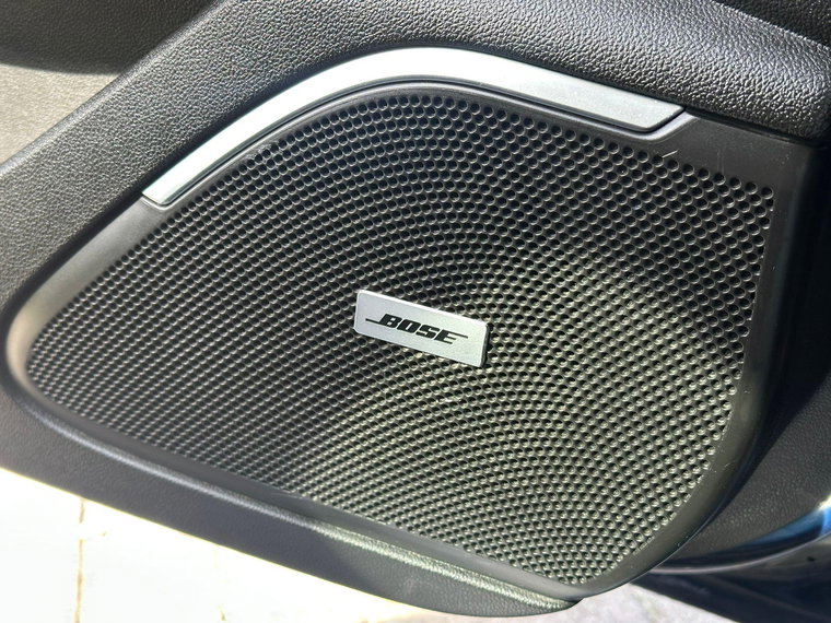 Vehicle Image 27