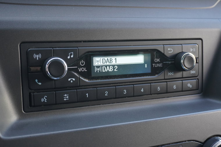 Vehicle Image 18