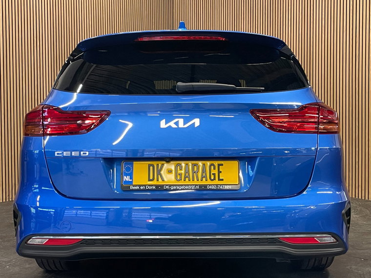 Vehicle Image 29