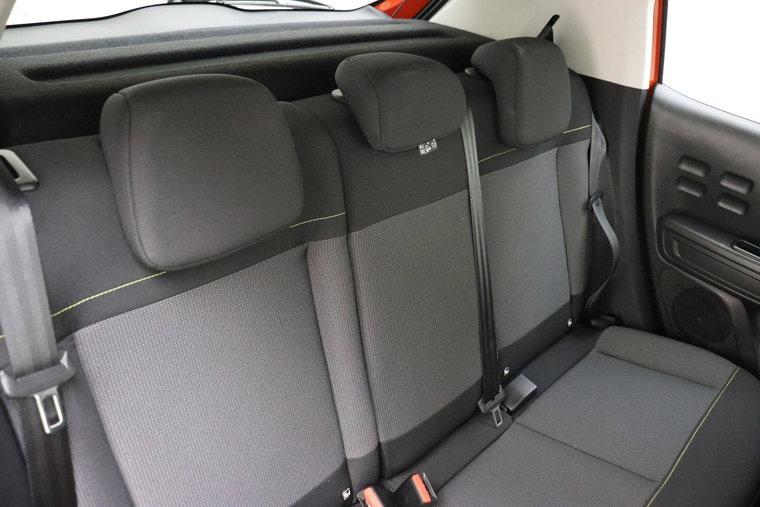 Vehicle Image 15