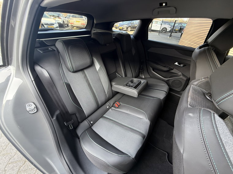 Vehicle Image 47
