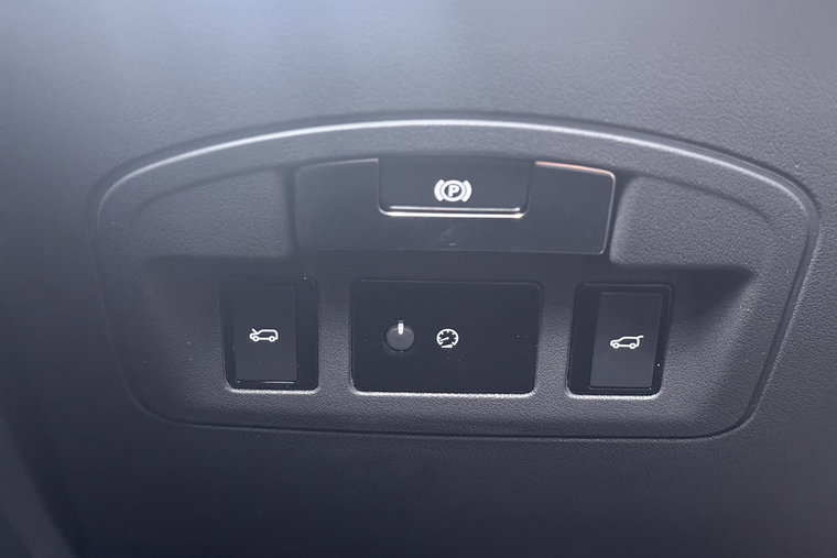Vehicle Image 17