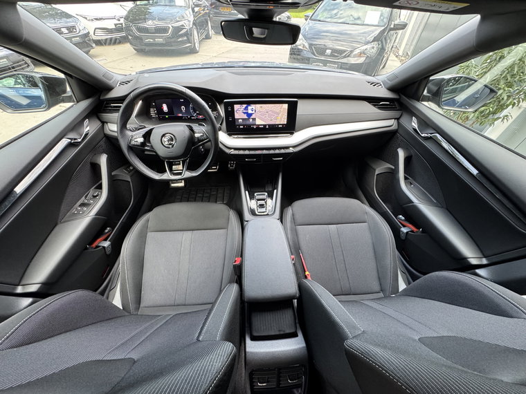 Vehicle Image 35