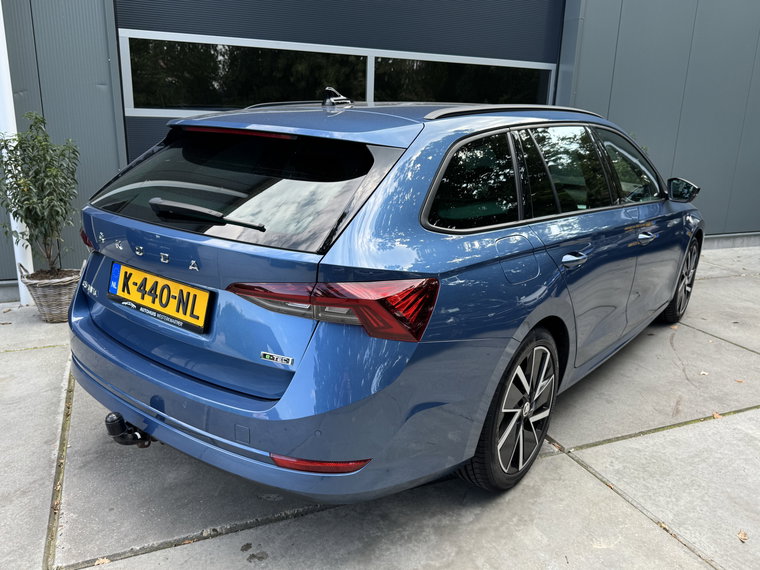 Vehicle Image 40