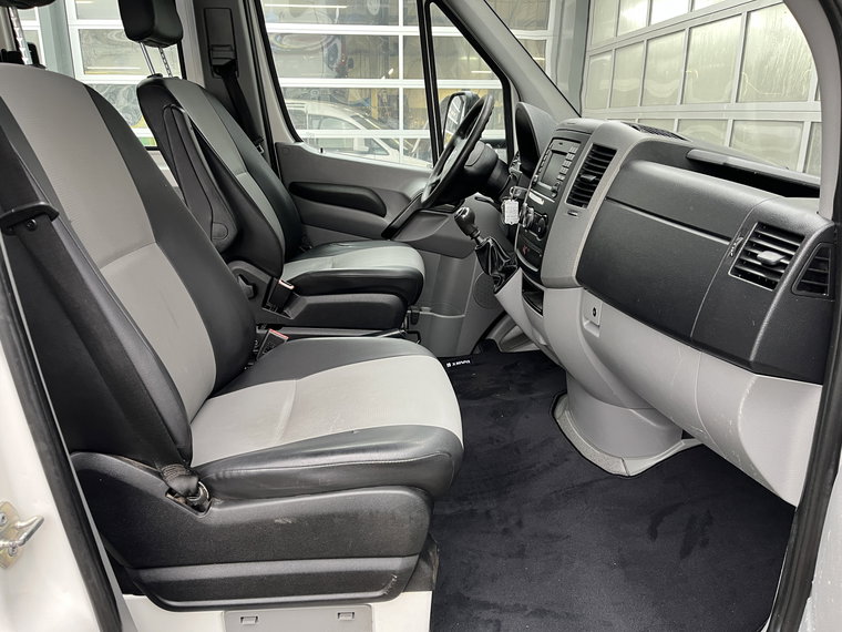 Vehicle Image 39