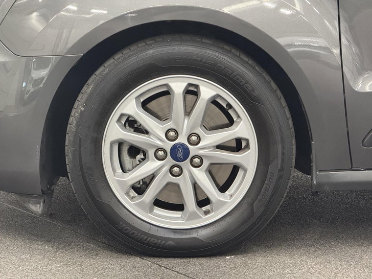 Vehicle Image 31