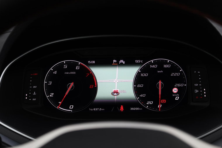Vehicle Image 18