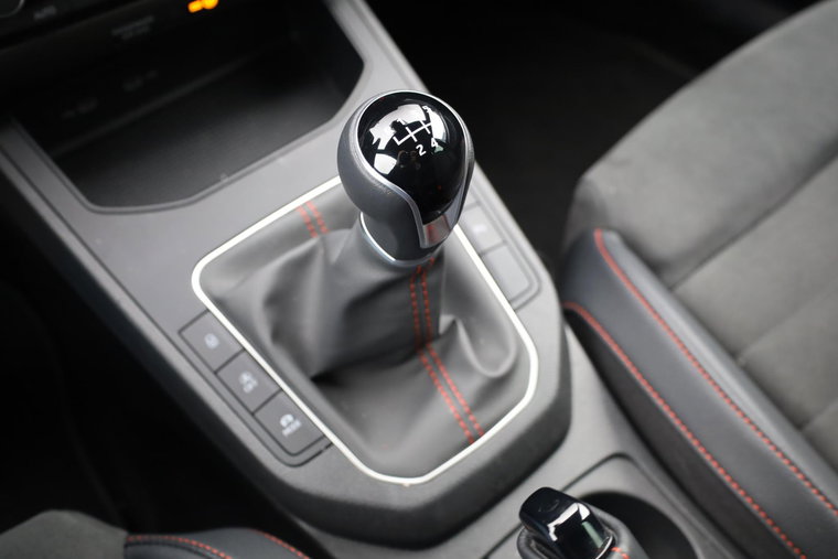 Vehicle Image 37