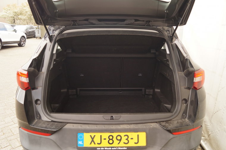 Vehicle Image 26